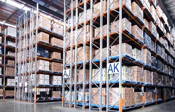 Does the load-bearing of heavy duty warehouse shelves refer to the one layer or the entire shelf?