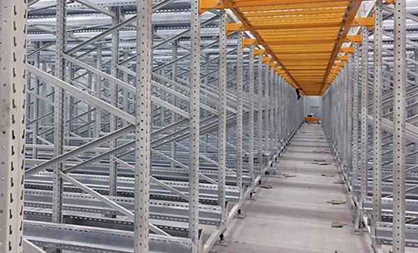 How high can Shenzhen shuttle racks with warehouse forklifts be designed?