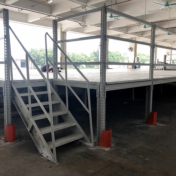 Zhentai Industrial Attic Platform Shelves