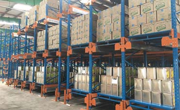 Indian food companies use smart shuttle rack