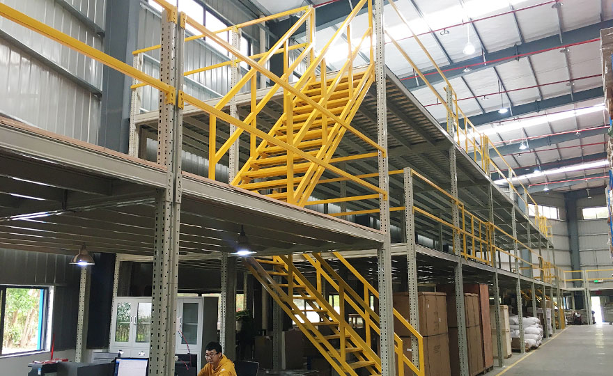 Is the mezzanine floor structure stable with 5 levels?