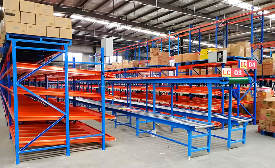 Fluent picking shelves, a dense and highly efficient storage solution based on the first-in-first-out principle for goods