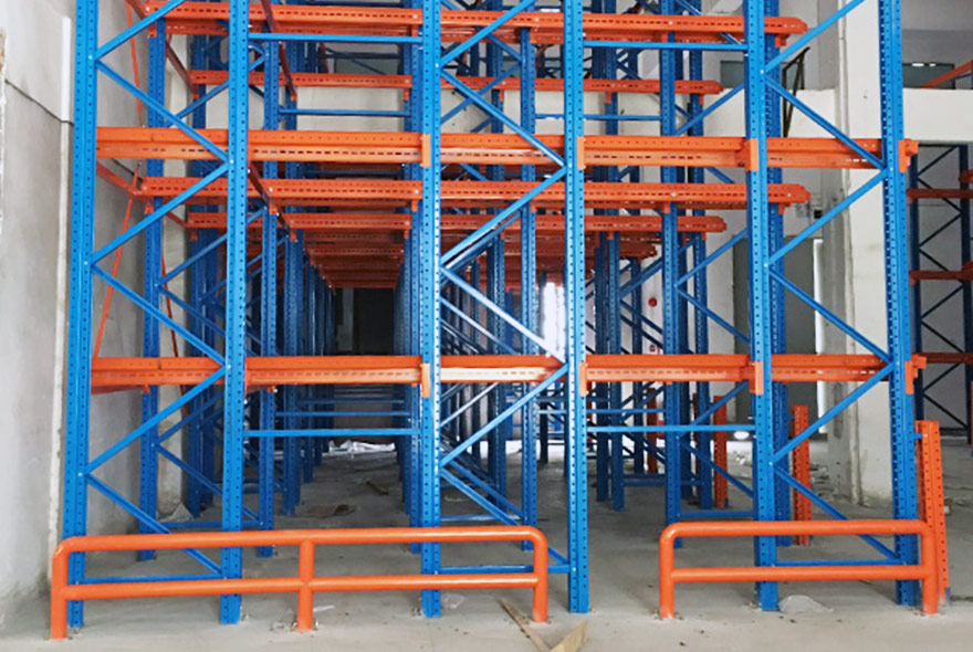 heavy duty warehouse shelving