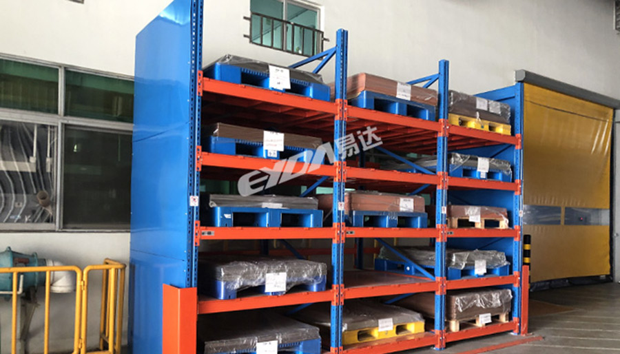 warehouse pallet racks