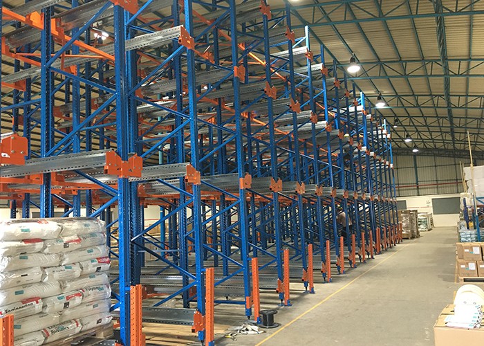 What is the relationship between the load-bearing capacity of heavy-duty shelves and those factors?