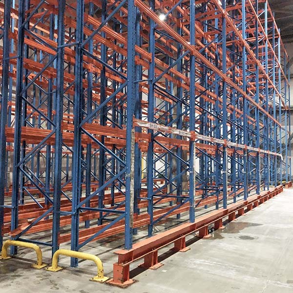 What are the characteristics of double-depth shelves in Zhuzhou warehouse?