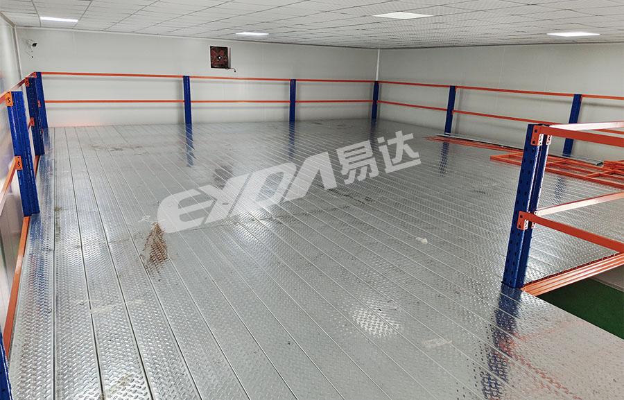 mezzanine 