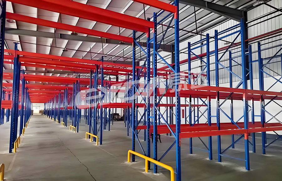 warehouse pallet shelves