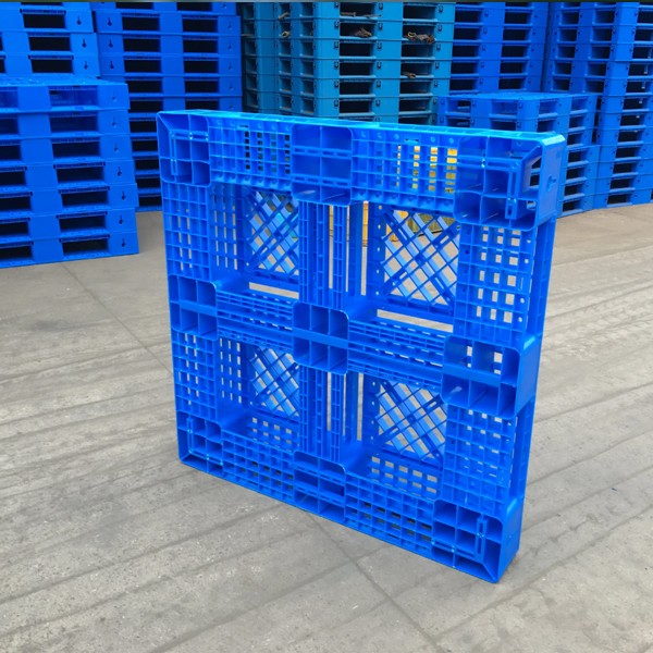 heavy-duty storage rack